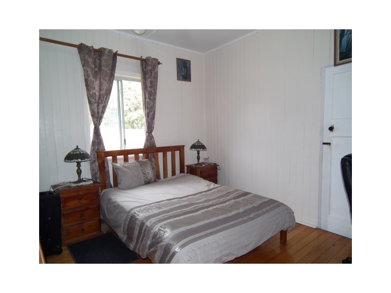 13 Beach Road, Pialba QLD 4655