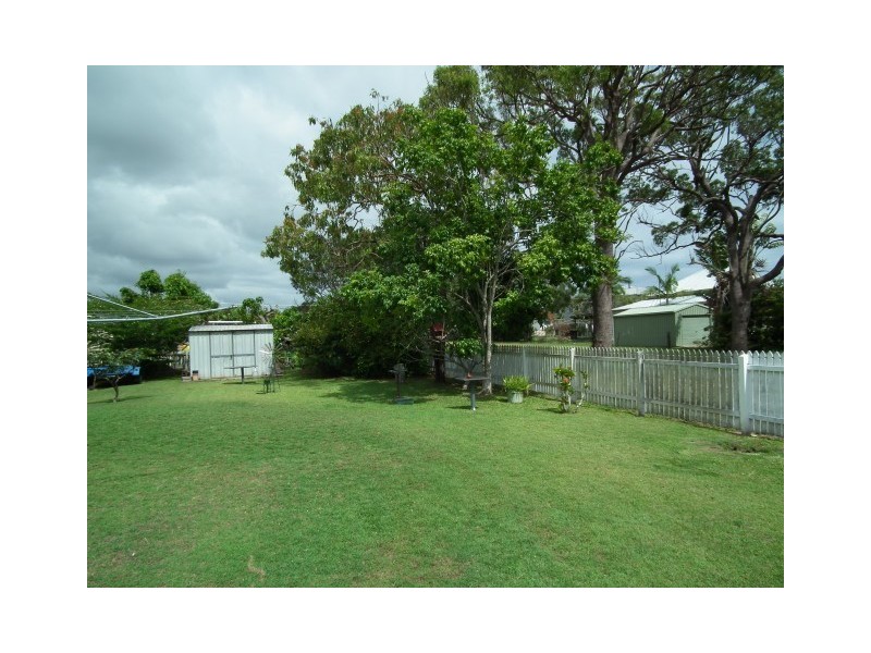 13 Beach Road, Pialba QLD 4655