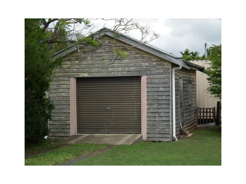 13 Beach Road, Pialba QLD 4655