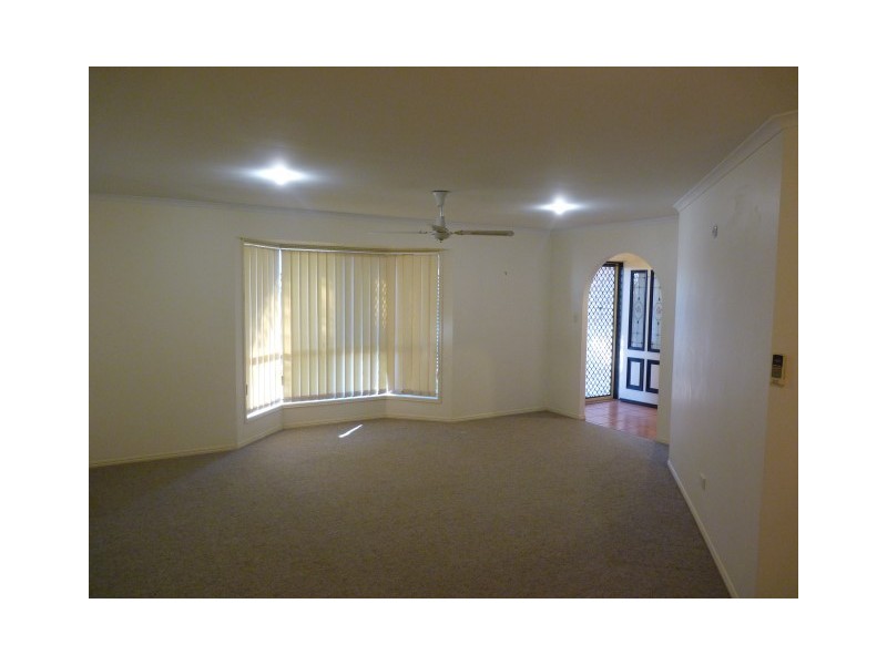 17 McLiver Street, Kawungan QLD 4655