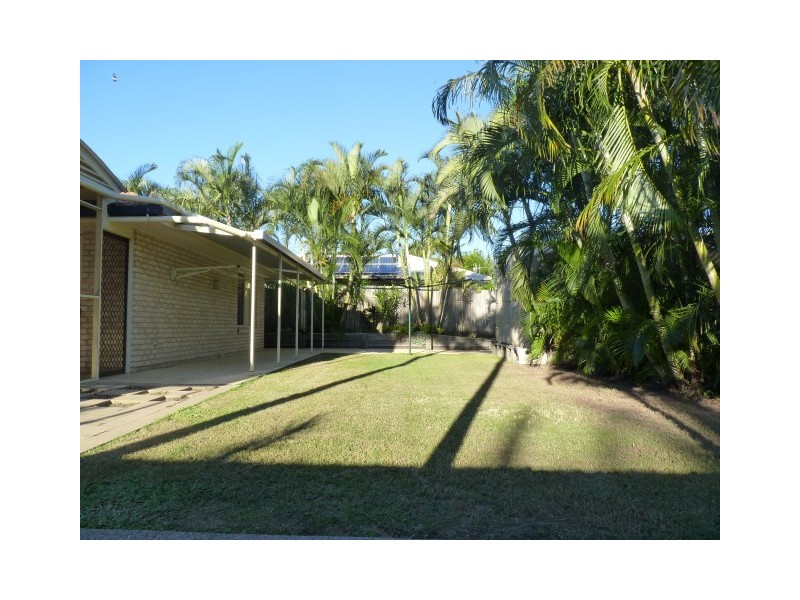 17 McLiver Street, Kawungan QLD 4655