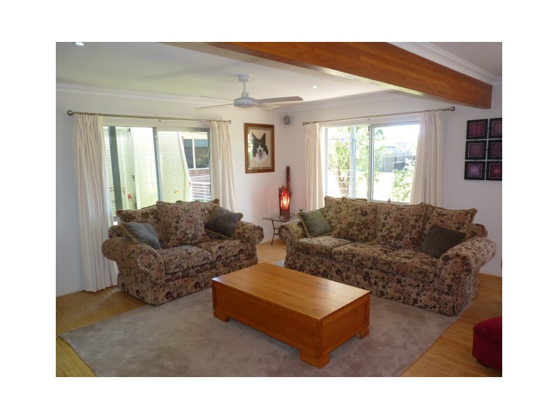 54 Riverview Drive, Burrum Heads QLD 4659