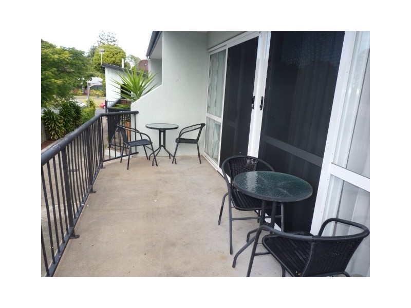 3/404 Esplanade, Torquay QLD 4655