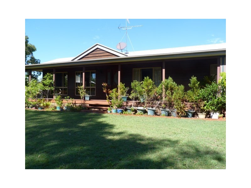 5 San Bromista Court, Urangan QLD 4655