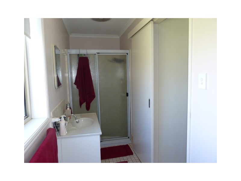 5 San Bromista Court, Urangan QLD 4655