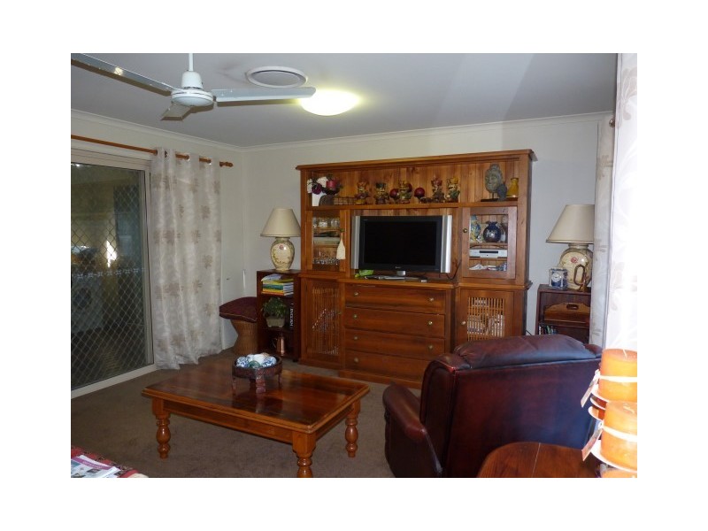 3 Woodland Close, Torquay QLD 4655