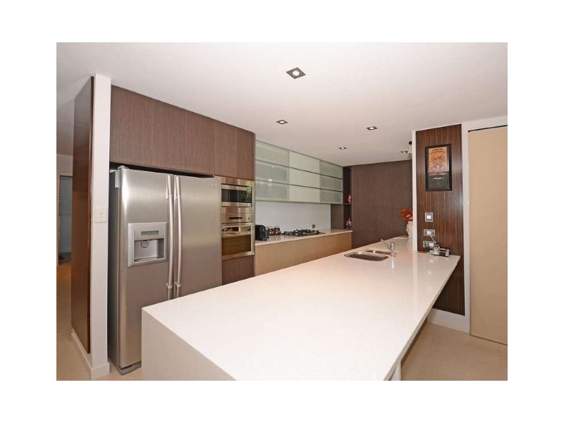 43 Lyons Street, Point Vernon QLD 4655