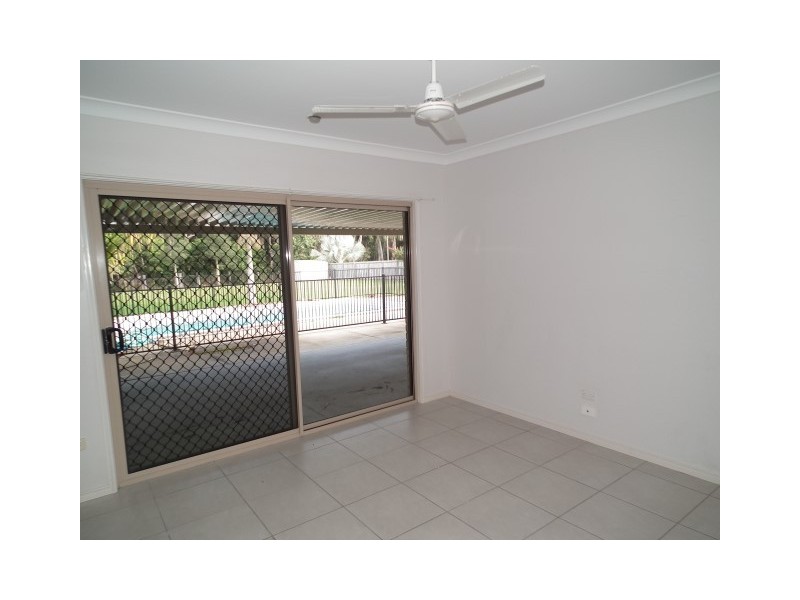 37 Seahorse Circuit, Dundowran Beach QLD 4655