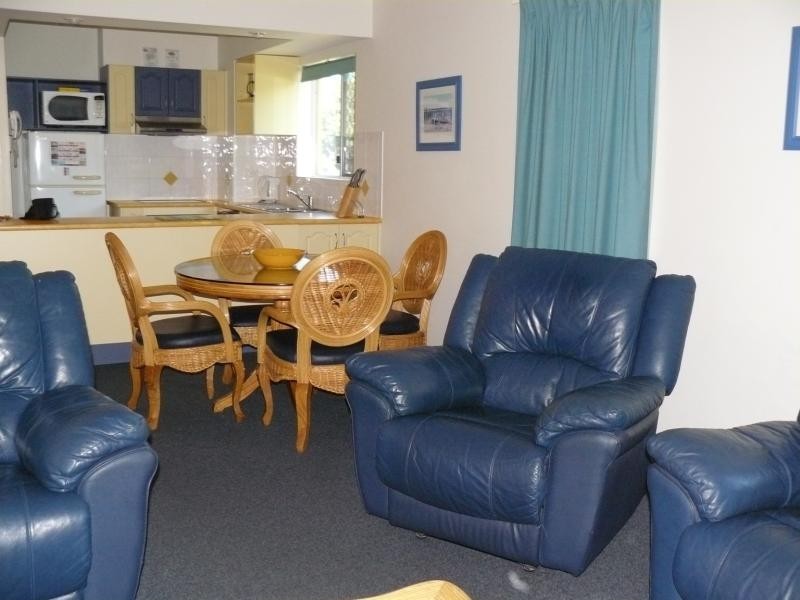 102 396 Esplanade, Torquay QLD 4655