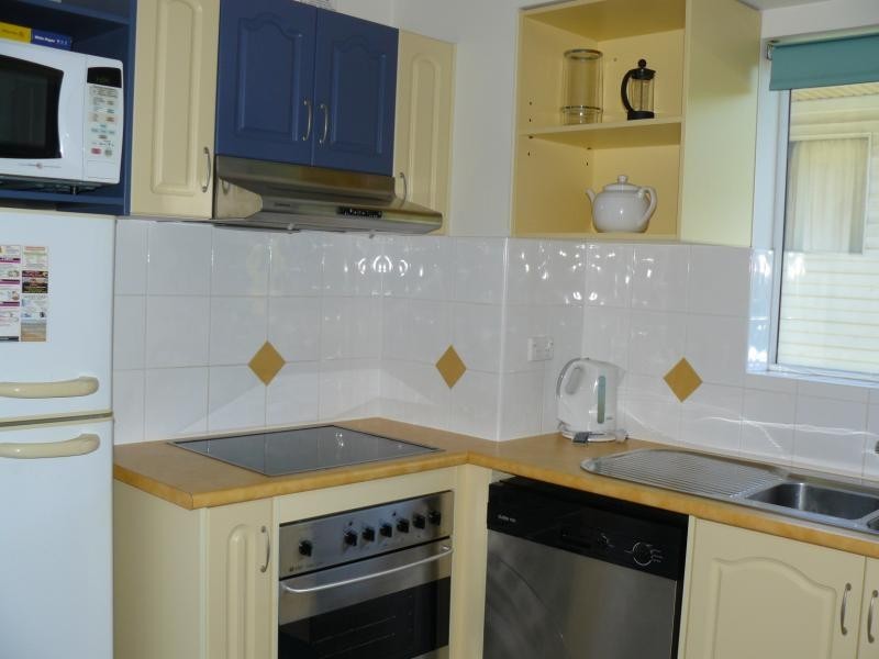 102 396 Esplanade, Torquay QLD 4655