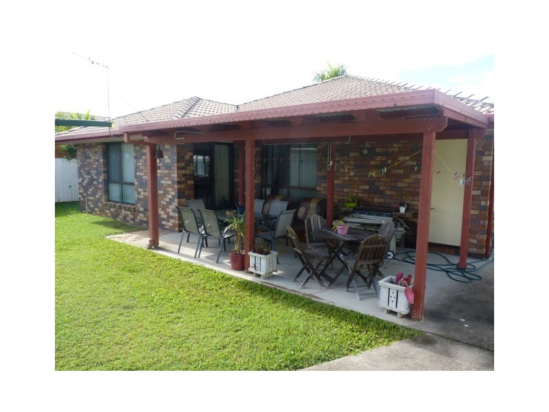 11 Mackay Drive, Kawungan QLD 4655