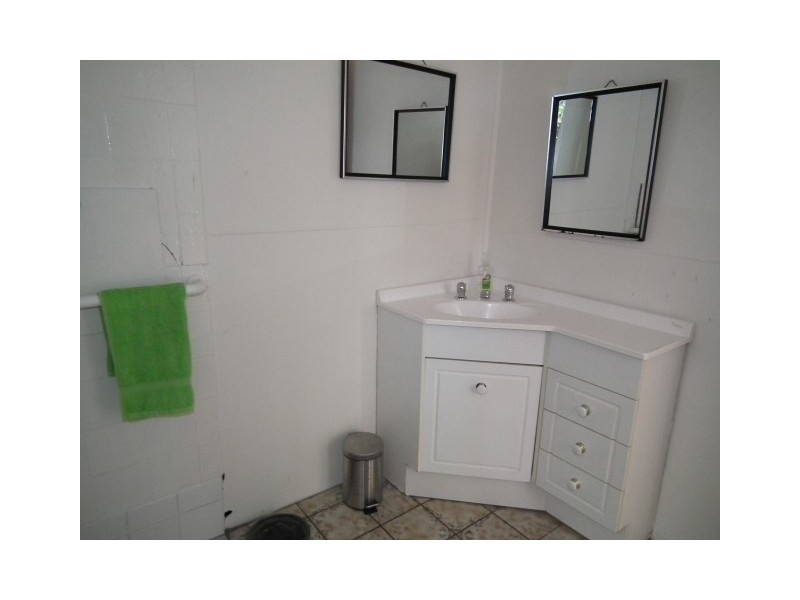 13 Thomas Street, Pialba QLD 4655