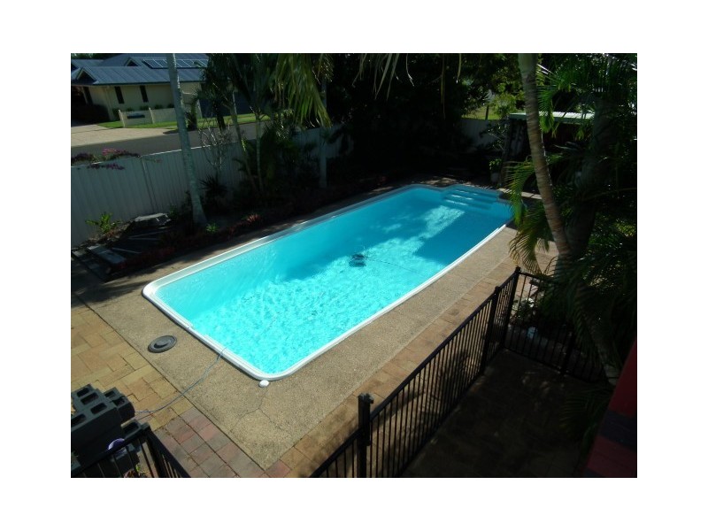 13 Thomas Street, Pialba QLD 4655