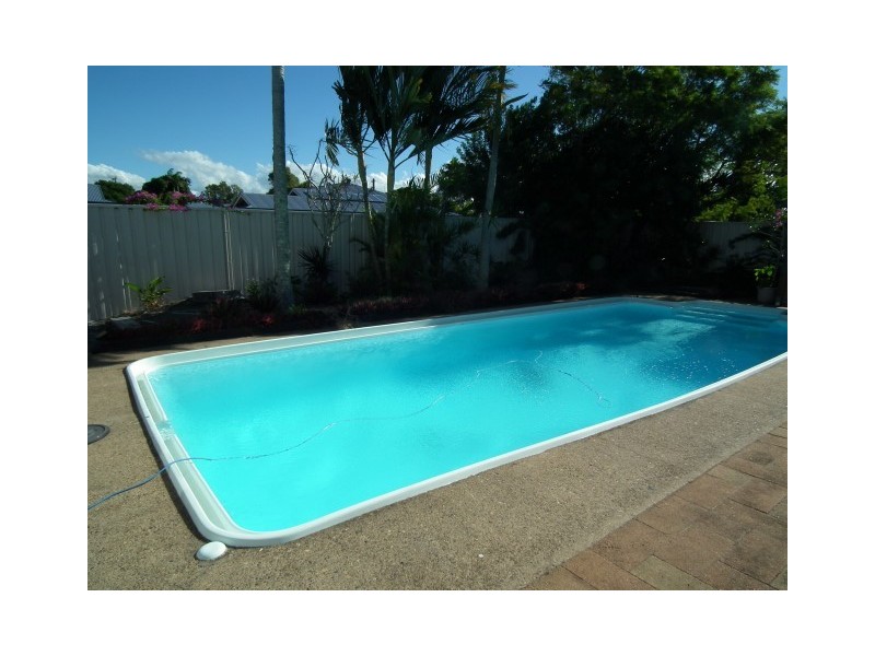13 Thomas Street, Pialba QLD 4655