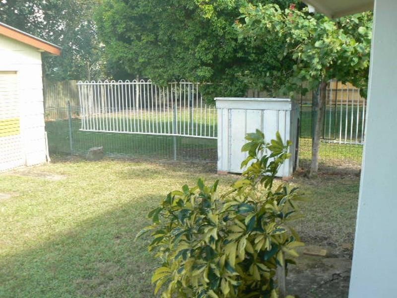 7 Maxwell Street,, Point Vernon QLD 4655