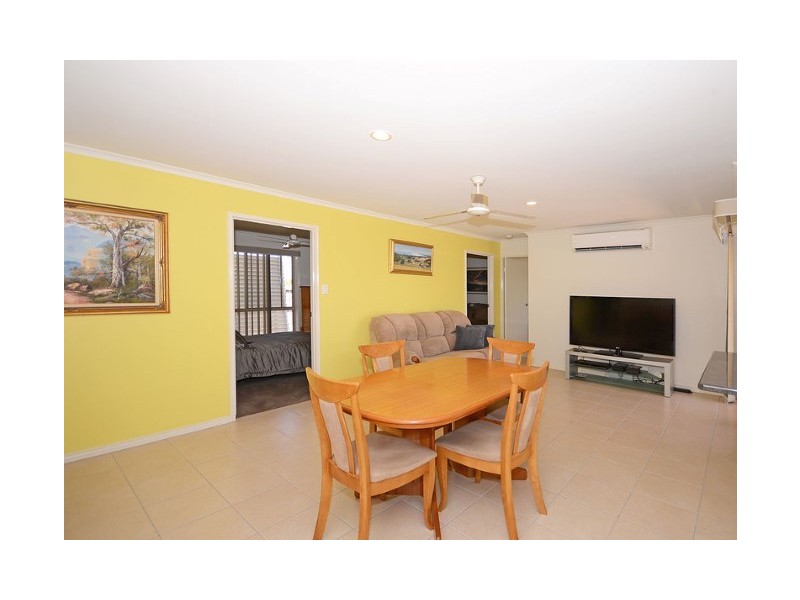 1 Pembridge Circuit, Urraween QLD 4655