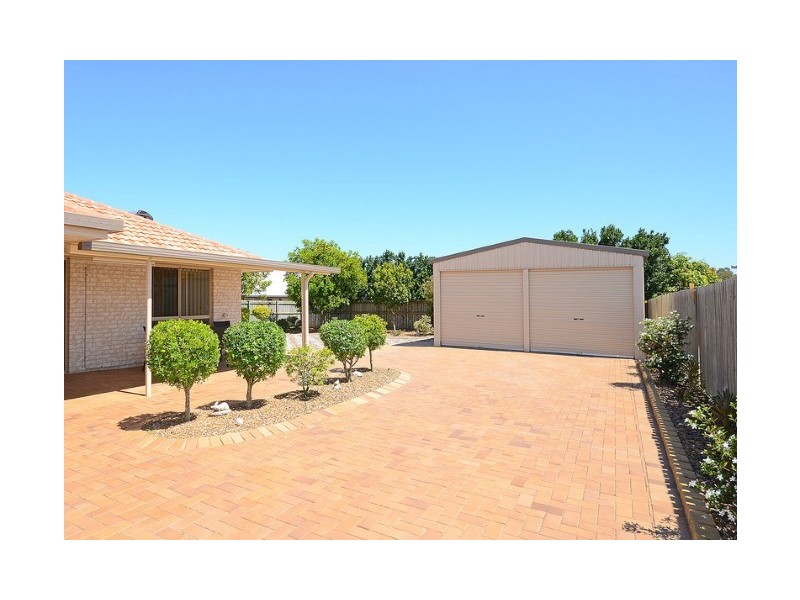 1 Pembridge Circuit, Urraween QLD 4655