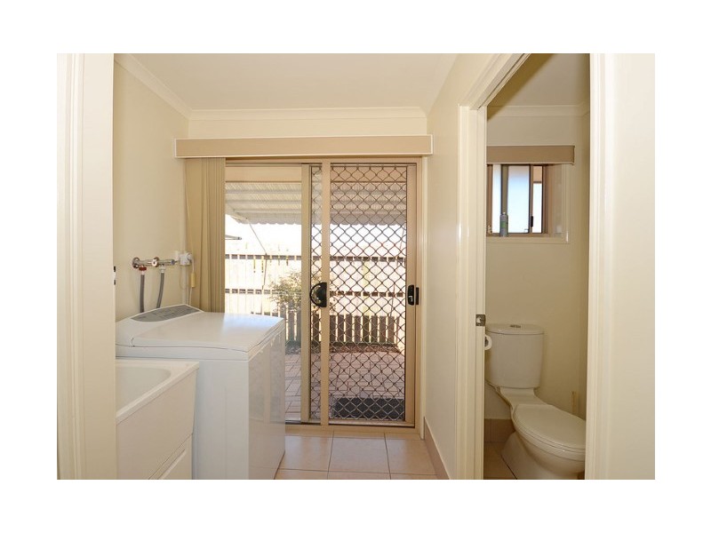 1 Pembridge Circuit, Urraween QLD 4655