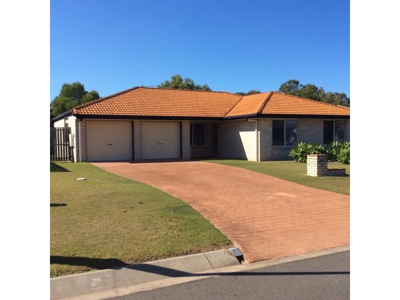 26 Durham Court, Kawungan QLD 4655