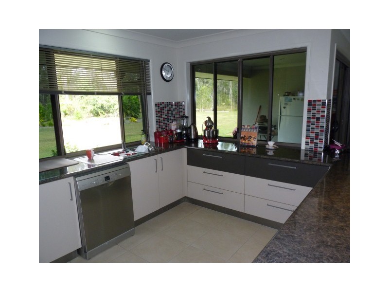 2 Steley Street, Howard QLD 4659