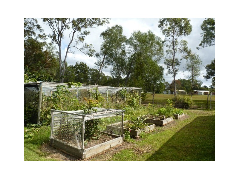 2 Steley Street, Howard QLD 4659