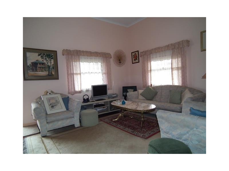 25 Barnett Road, Takura QLD 4655