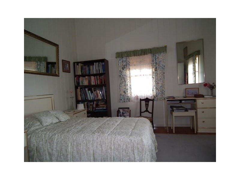 25 Barnett Road, Takura QLD 4655