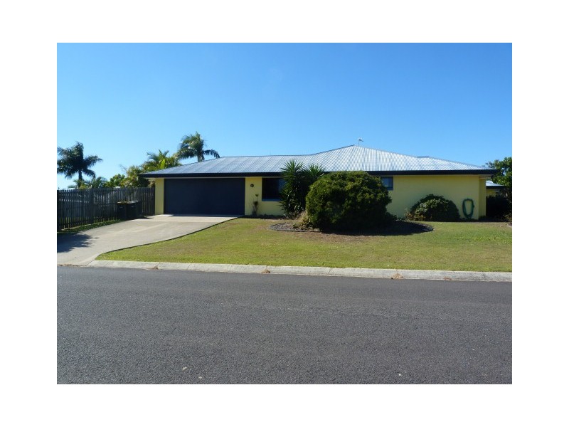 2 Woralie Way, Urraween QLD 4655