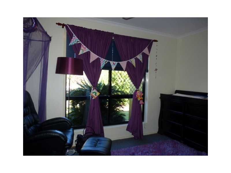 2 Woralie Way, Urraween QLD 4655
