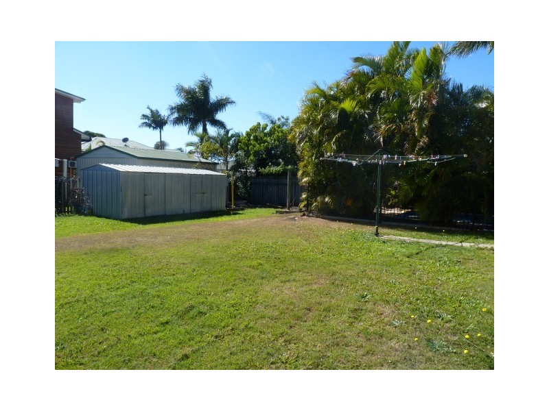 2 Woralie Way, Urraween QLD 4655