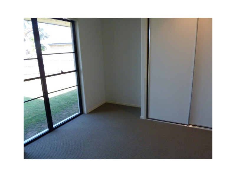 30 Spinnaker Drive, Point Vernon QLD 4655