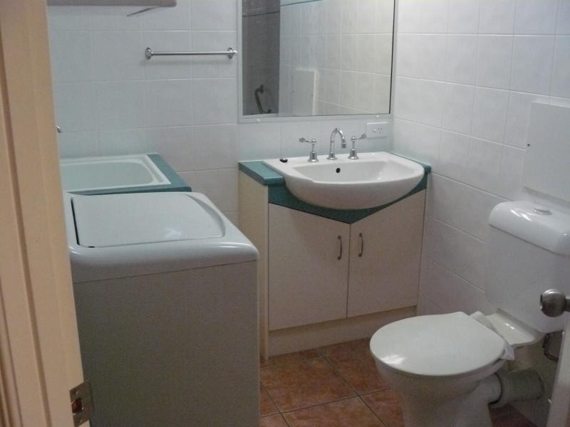 101 396 Esplanade, Torquay QLD 4655