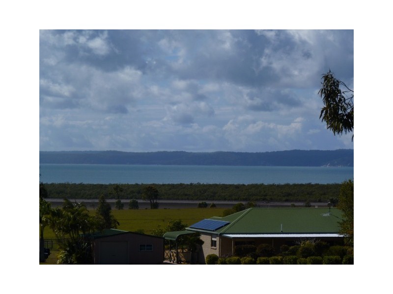 22 Schooner Rise, River Heads QLD 4655