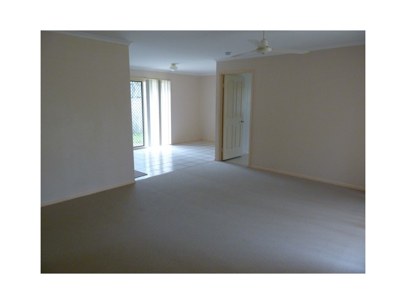 14 Chancellor Drive, Urraween QLD 4655