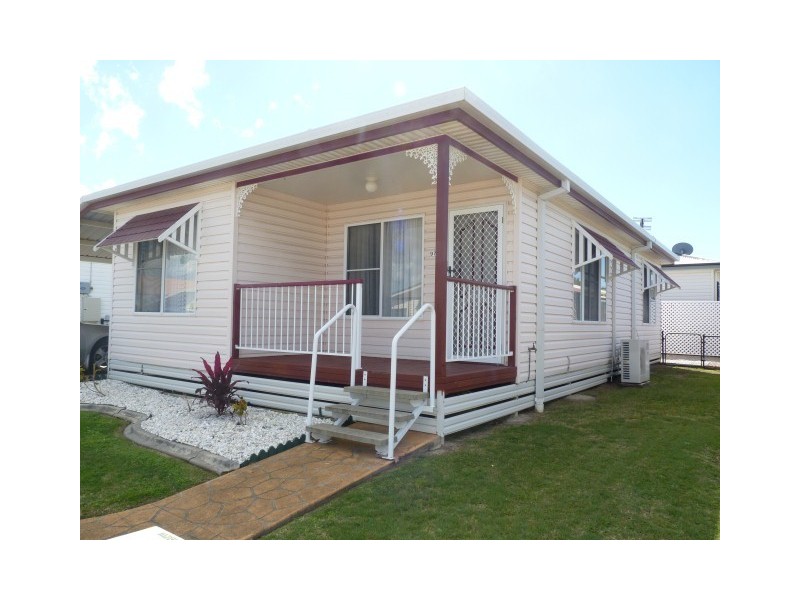 97/7 Bay Drive, Pialba QLD 4655