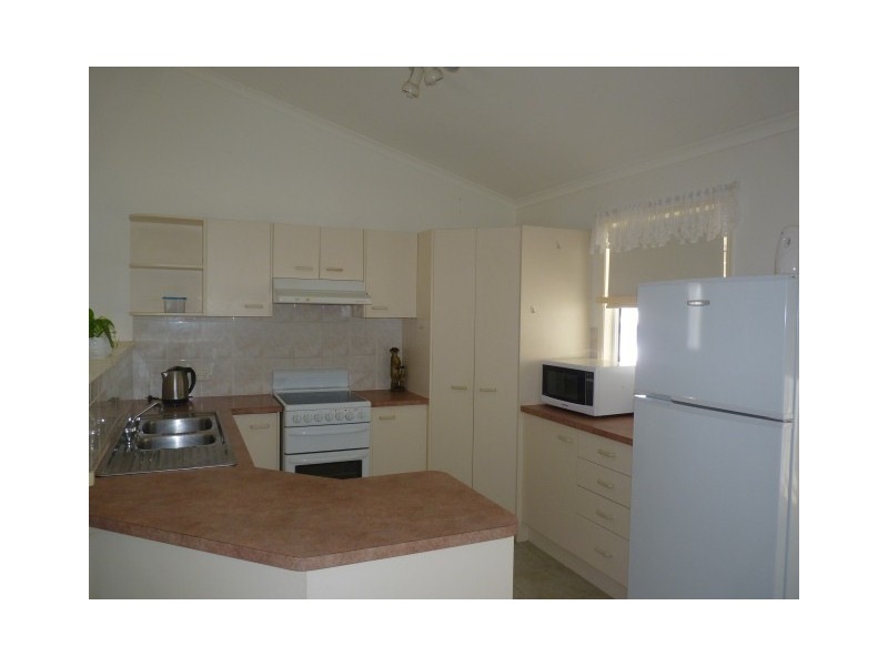 97/7 Bay Drive, Pialba QLD 4655