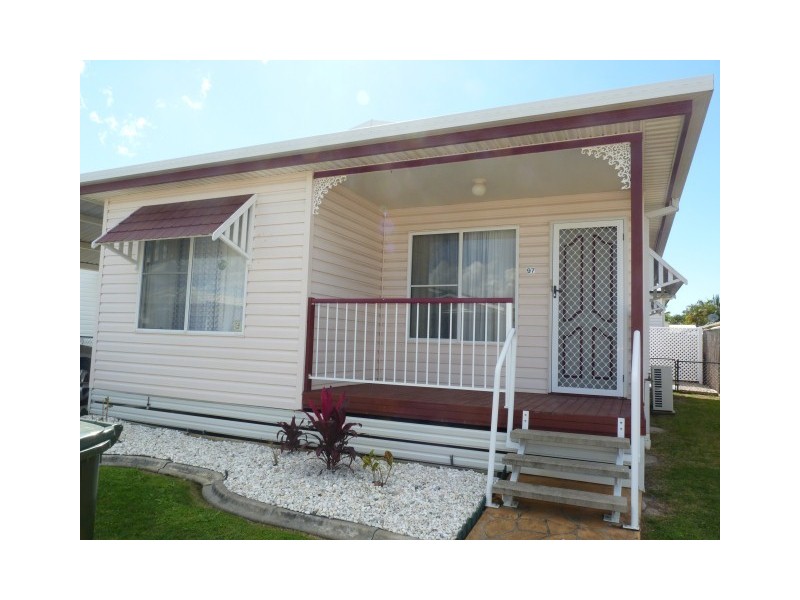 97/7 Bay Drive, Pialba QLD 4655