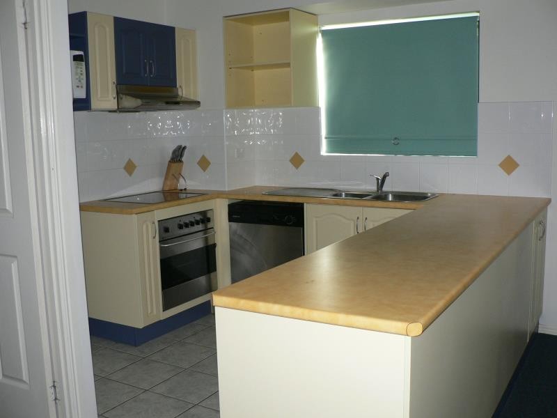 101 396 Esplanade, Torquay QLD 4655