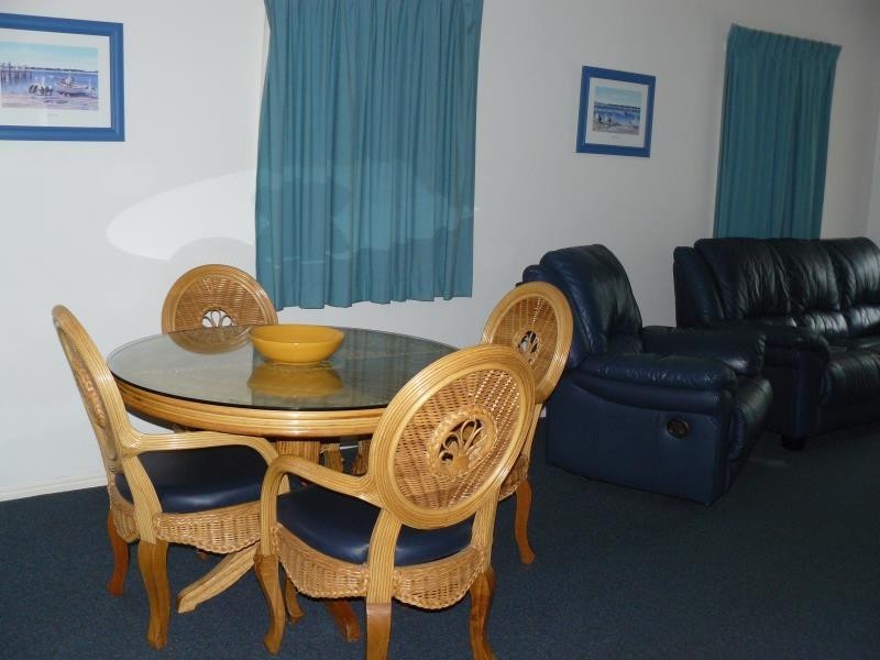 101 396 Esplanade, Torquay QLD 4655