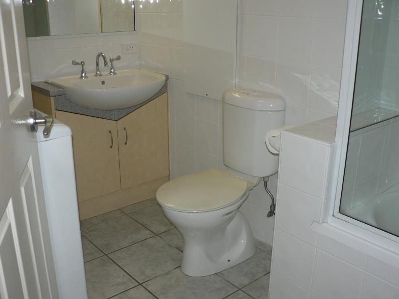 101 396 Esplanade, Torquay QLD 4655