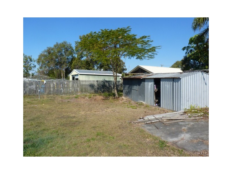 95 East Street, Scarness QLD 4655