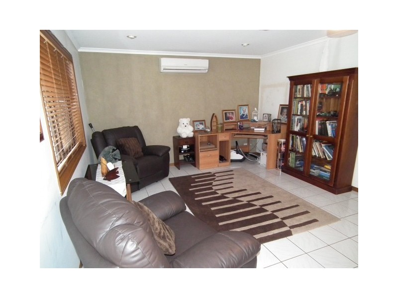 15 Southerden Street, Torquay QLD 4655