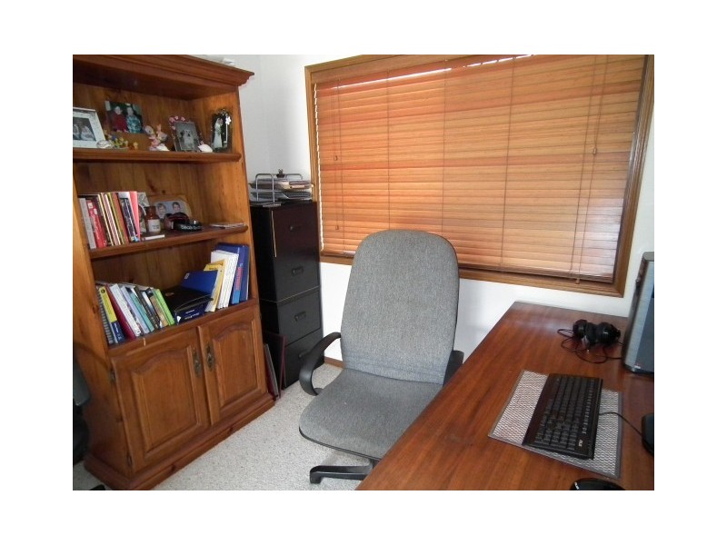 15 Southerden Street, Torquay QLD 4655