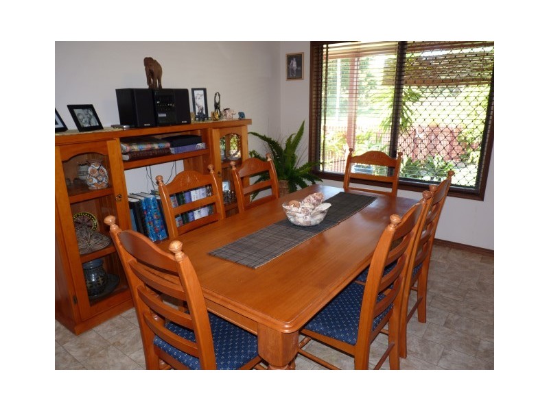 2 Sandalan Way, Urangan QLD 4655