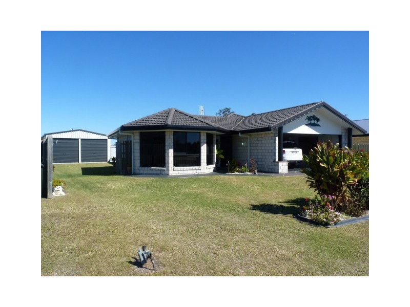 45 Archer Drive, Point Vernon QLD 4655