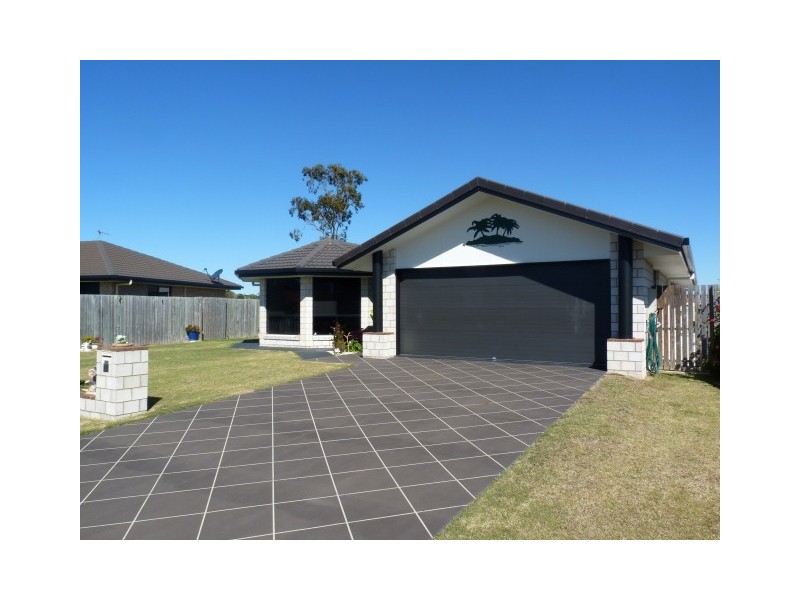 45 Archer Drive, Point Vernon QLD 4655