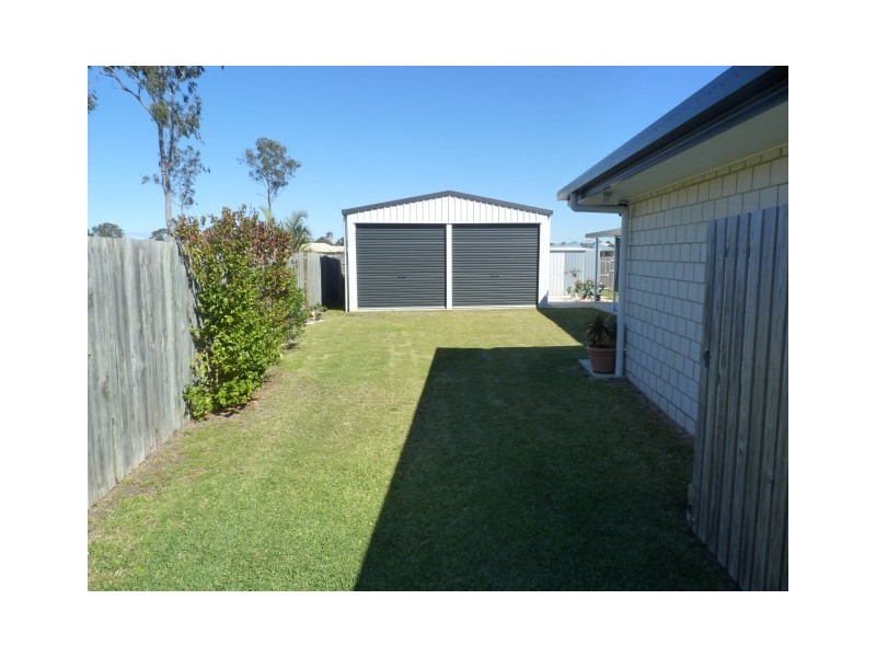 45 Archer Drive, Point Vernon QLD 4655