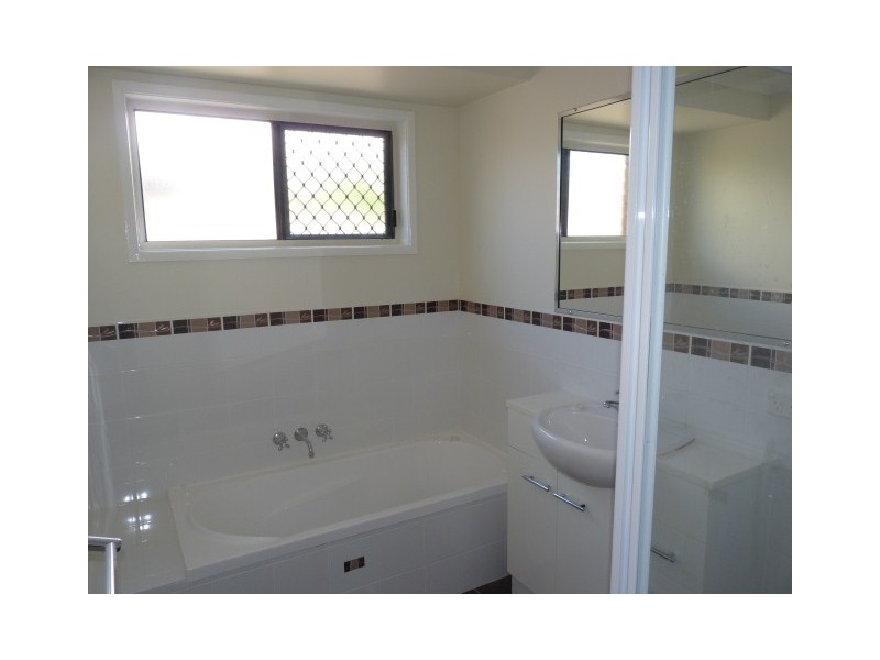 14 Hastings Street, Pialba QLD 4655