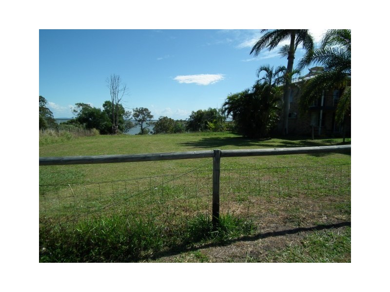 4 Ariadne Street, River Heads QLD 4655