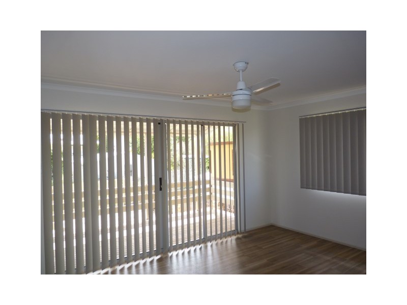 300 Boat Harbour Drive, Scarness QLD 4655